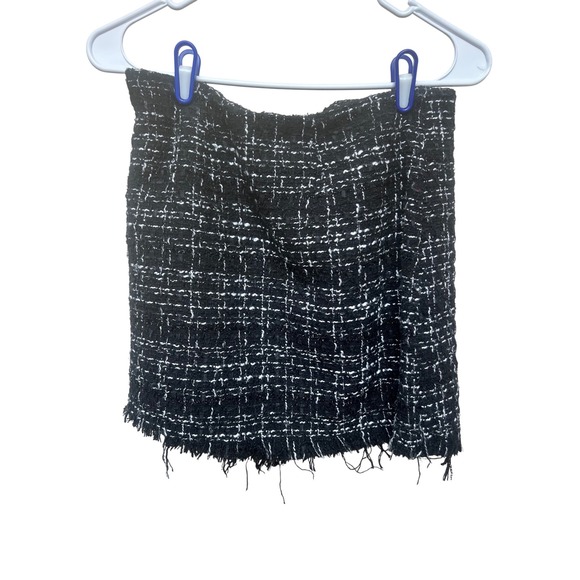 Blue Rain Francesca's Tweed Mini Skirt Black White Pearl Button Detail M - Picture 2 of 4